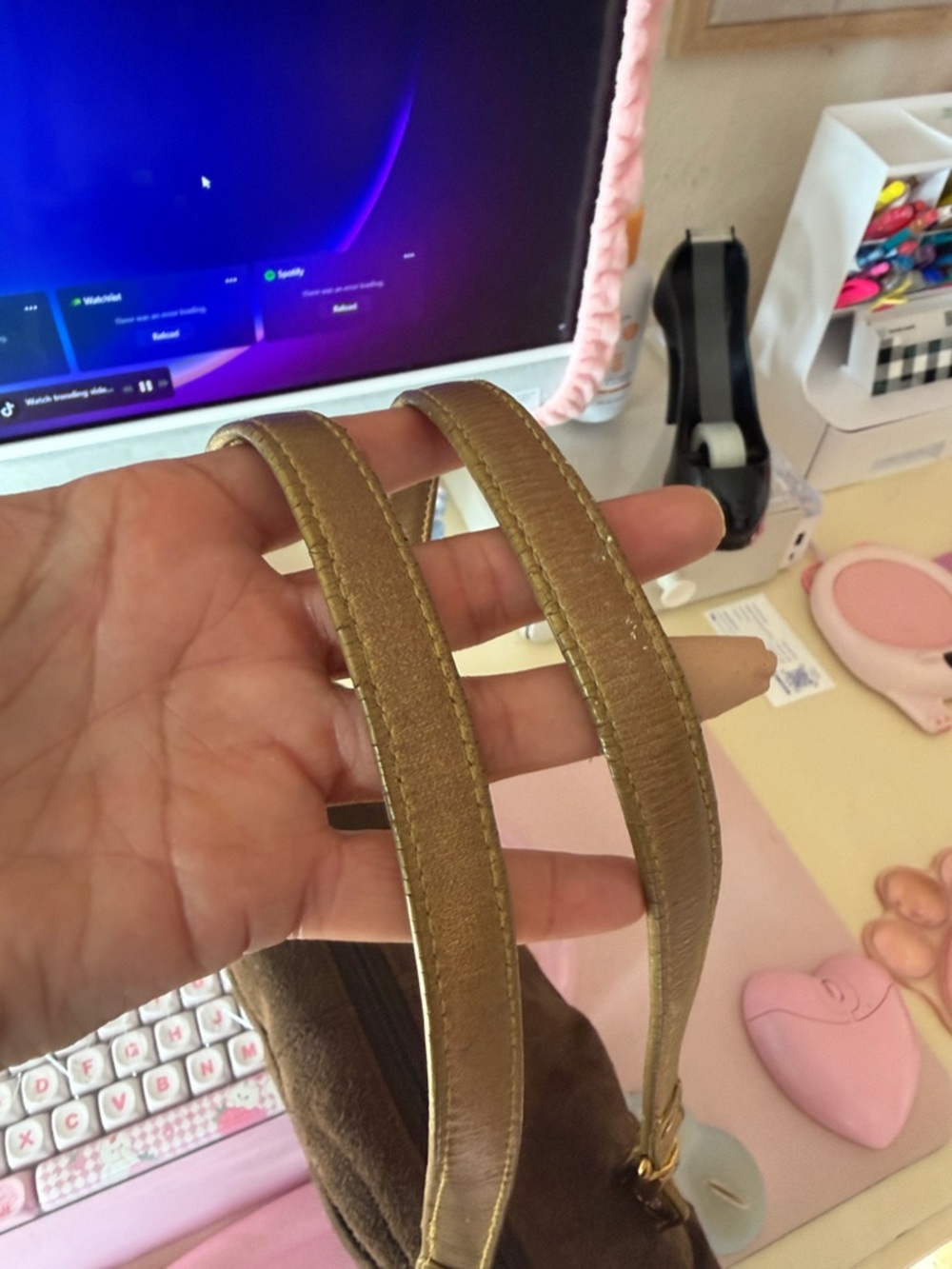 Ralph Lauren Brown Suede Shoulder Bag with Gold Accents - Picture 7 of 7
